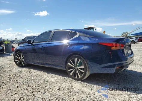 2020 Nissan Altima Sr z USA, uszkodzony, nr VIN 1N4BL4CV5LC266654